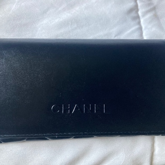 CHANEL Eyeglasses case - Picture 1 of 3